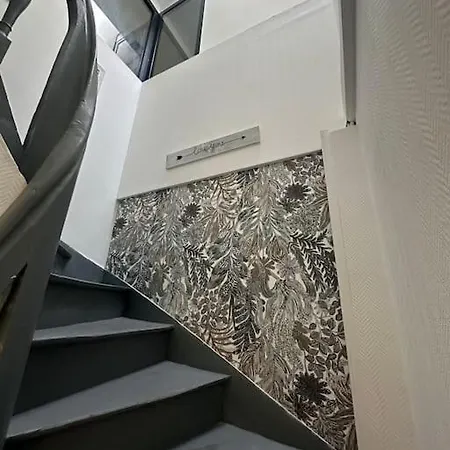 Charmant Appartement Troyen Troyes Exterior foto