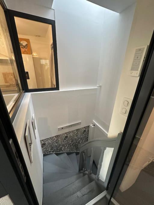 Troyen Apartment